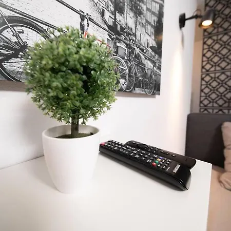 Studio Rosso - Central - Balcony - Trade Fair * Düsseldorf